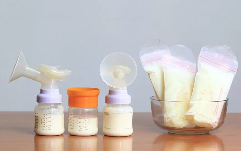 母乳冷藏储存时间受很多因素影响