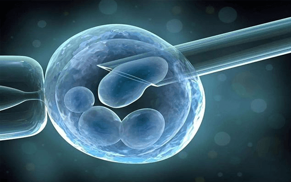 为什么很多姐妹做试管婴儿都需要攒够4个胚胎再移植？
