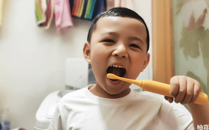 儿童用圆弧刷牙法