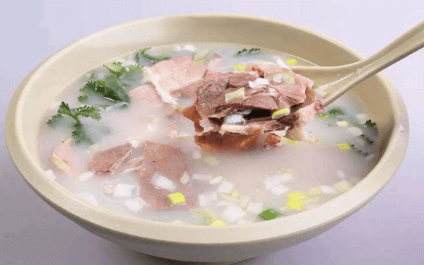 为什么很多中医都建议孕妇不要吃羊肉汤？