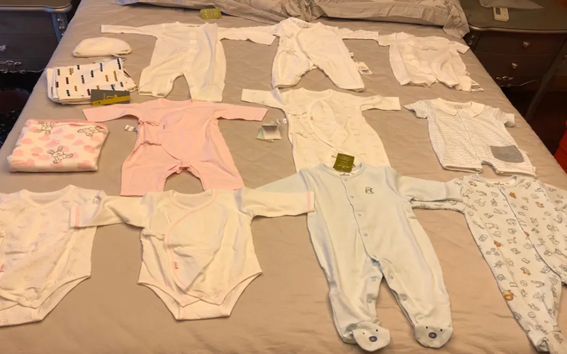 新生婴儿可以穿面料含5%氨纶材质的衣服