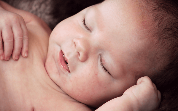 供精试管婴儿的宝宝长相都会慢慢像爸爸吗？
