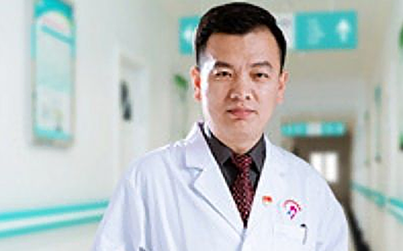 霍庆赟医生