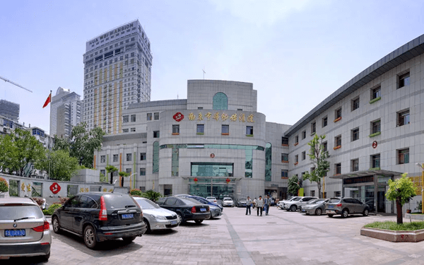 南京妇幼保健院试管婴儿医生名单，助孕成功率高的大夫参考